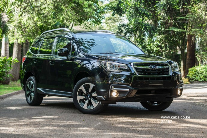 2017-subaru-forester-big-1