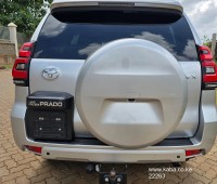 218-toyota-prado-vx-small-4