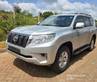 218-toyota-prado-vx-small-1