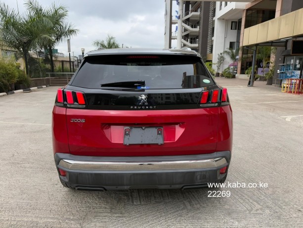 2017-peugeot-3008-big-7