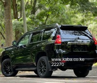 2020-toyota-prado-txl-small-8