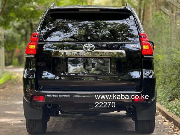 2020-toyota-prado-txl-big-9