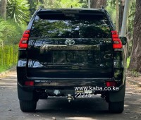 2021-toyota-prado-txl-small-4