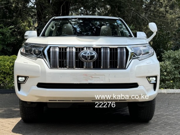 2019-toyota-prado-txl-big-7