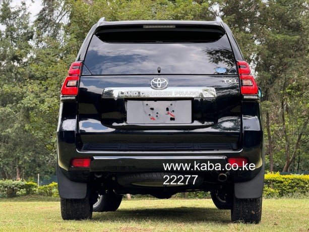 2018-toyota-prado-txl-big-7