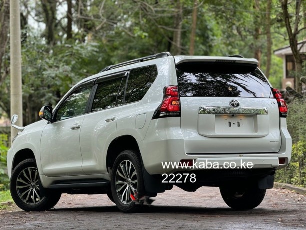 2019-toyota-prado-txl-big-8