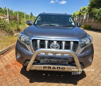 2017-toyota-prado-vxl-small-0