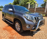 2017-toyota-prado-vxl-small-2