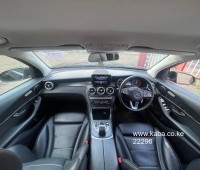 2015-mercedes-benz-glc220d-small-3