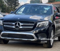 2015-mercedes-benz-glc220d-small-5