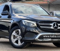 2015-mercedes-benz-glc220d-small-8