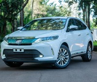 2018-toyota-harrier-small-2