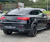 2017-mercedes-benz-gle-350d-coupe-small-4