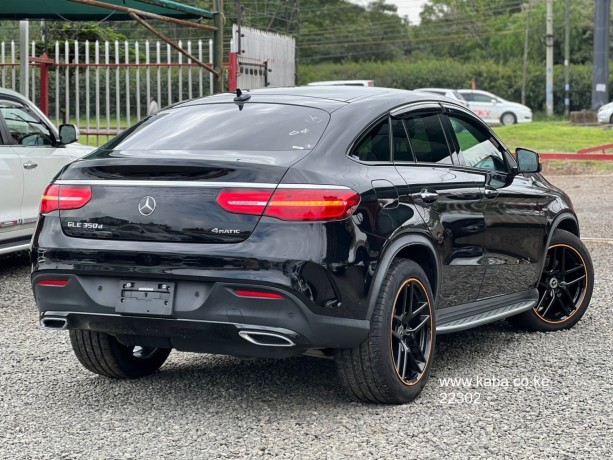 2017-mercedes-benz-gle-350d-coupe-big-4