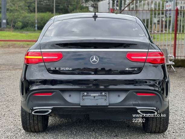 2017-mercedes-benz-gle-350d-coupe-big-5