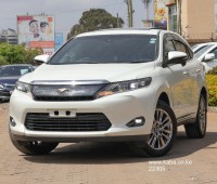 2017-toyota-harrier-small-0