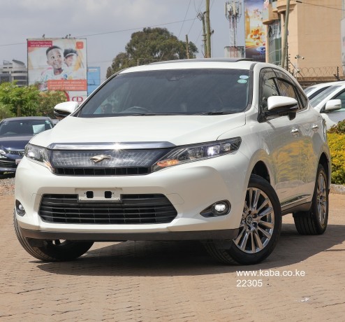 2017-toyota-harrier-big-0