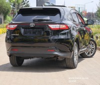 2017-toyota-harrier-small-2