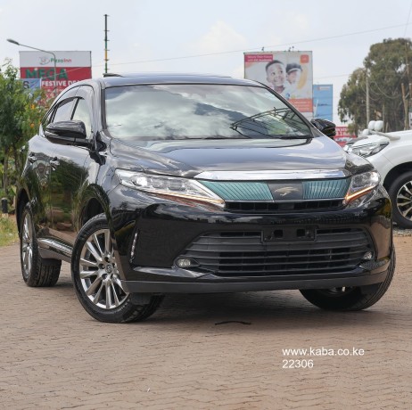 2017-toyota-harrier-big-6