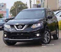 2017-nissan-xtrail-small-0