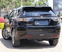 2017-toyota-harrier-small-4