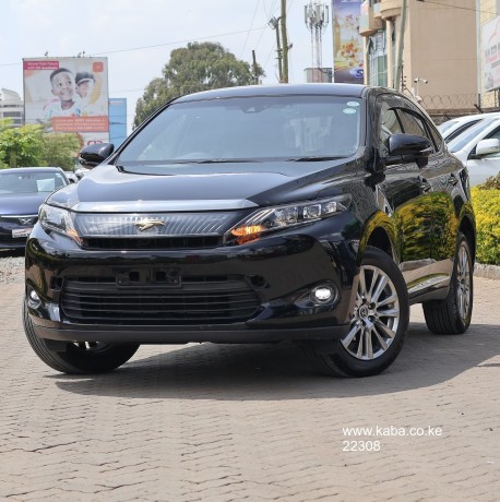 2017-toyota-harrier-big-3