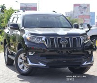 2017-toyota-prado-tx-small-3