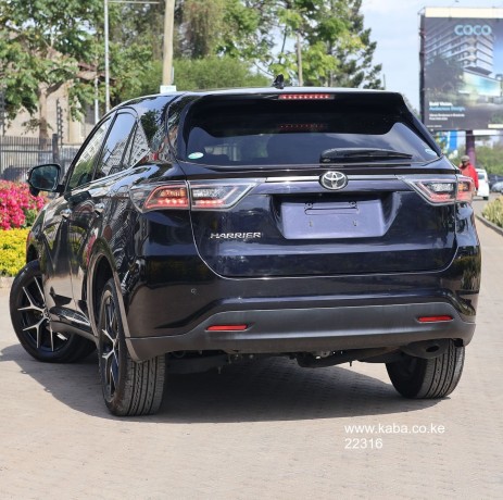 2017-toyota-harrier-big-1