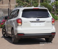 2017-subaru-forester-small-0