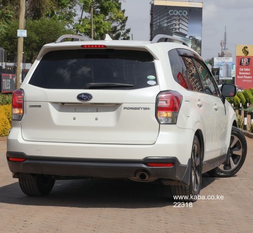 2017-subaru-forester-big-4