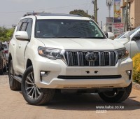 2017-toyota-prado-tx-small-3