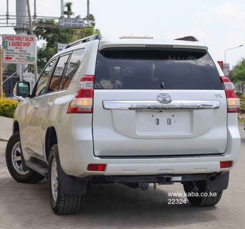 2017-toyota-prado-tx-big-7