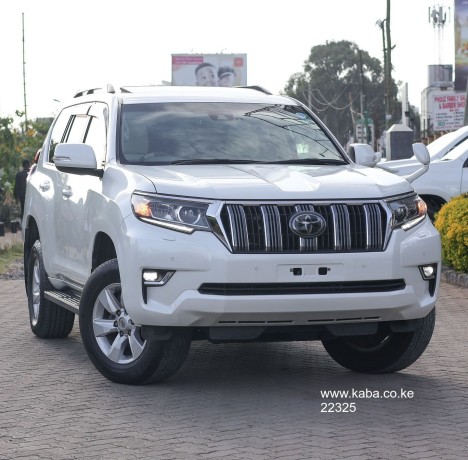 2017-toyota-prado-tx-big-4