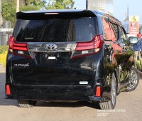 2017-toyota-alphard-small-8