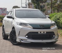 2017-toyota-harrier-small-3