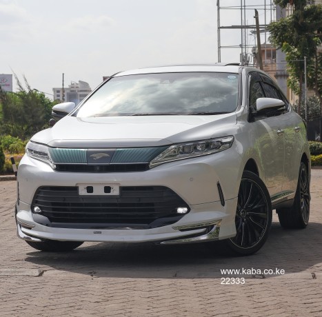 2017-toyota-harrier-big-7