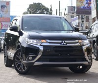 2017-mitsubishi-outlander-small-3