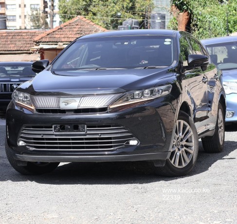 2019-toyota-harrier-big-6