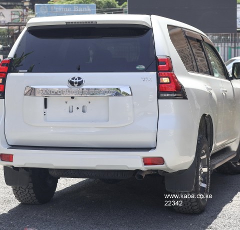 2018-toyota-prado-tx-big-2