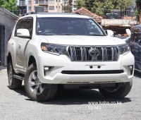 2018-toyota-prado-tx-small-2