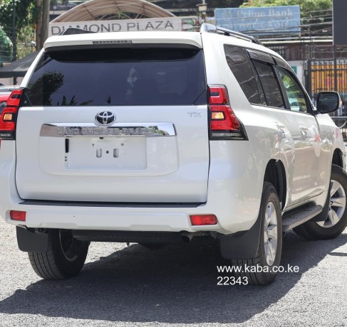 2018-toyota-prado-tx-big-7