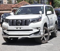 2018-toyota-prado-txl-small-0