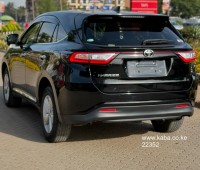 2018-toyota-harrier-small-3