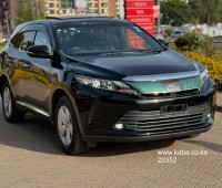 2018-toyota-harrier-small-0