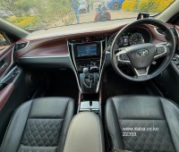 2018-toyota-harrier-small-9