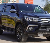 2018-toyota-hilux-small-1