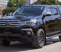 2018-toyota-hilux-small-0