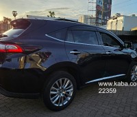 2018-toyota-harrier-small-2