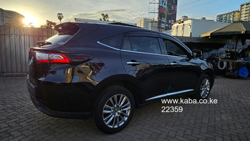 2018-toyota-harrier-big-2