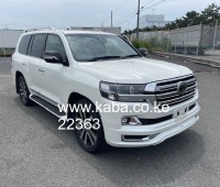 2017-toyota-landcruiser-zx-v8-small-1